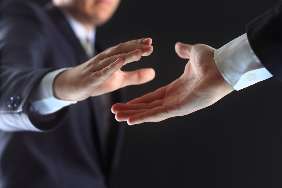 深圳合同糾紛律師解析：合同違約責任，你必須知道的那些事兒