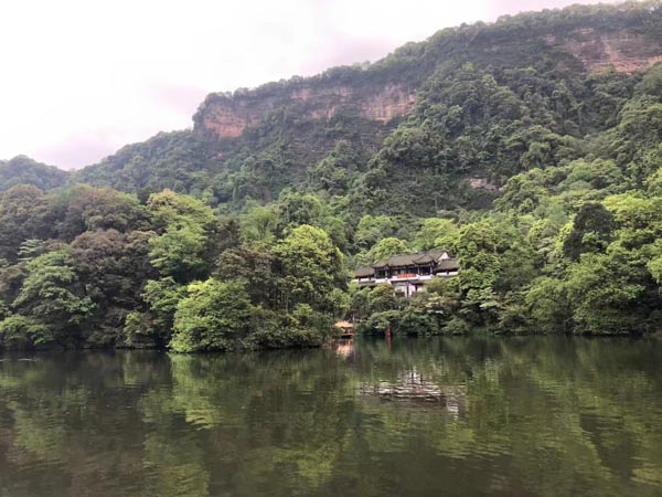 深圳離婚糾紛律師提醒：這些財(cái)產(chǎn)都屬于夫妻共同財(cái)產(chǎn)，要這么分割！